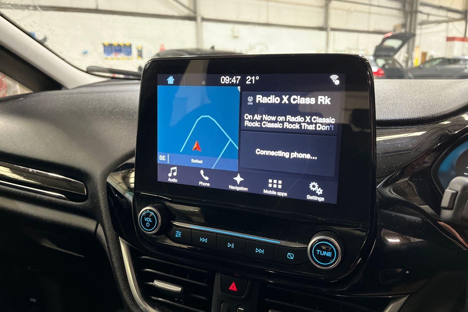 Ford FIESTA Photo 27