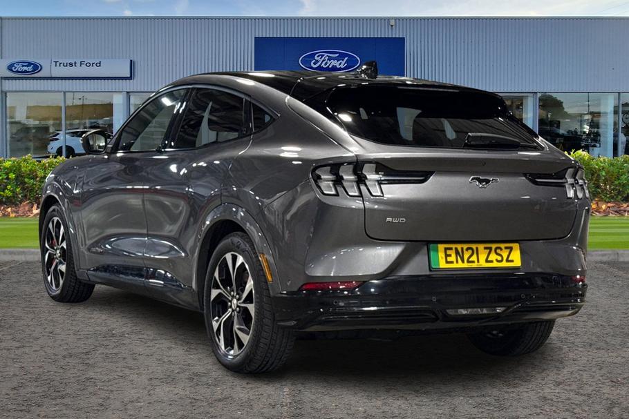 Used Ford MUSTANG MACH-E 2