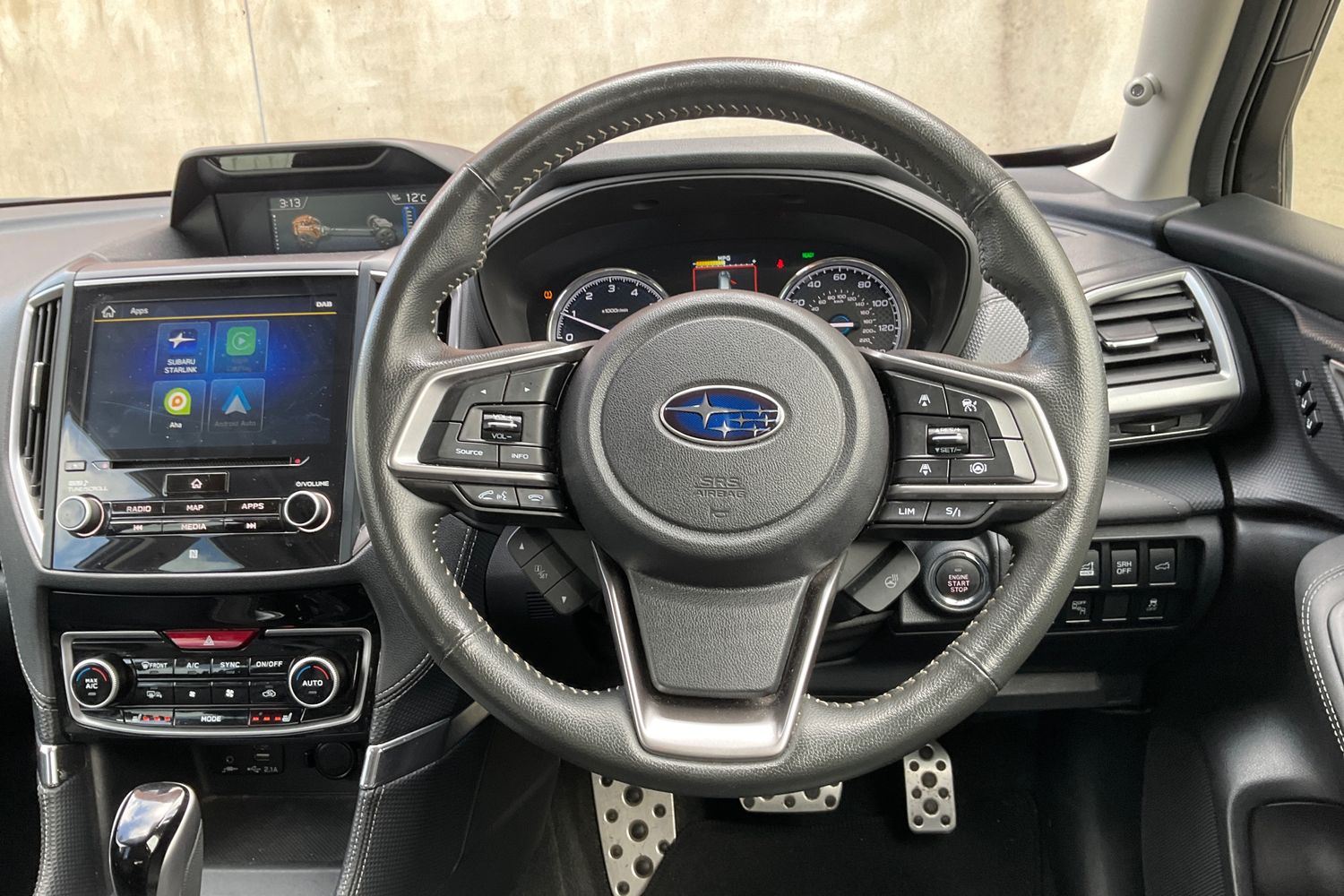 Subaru FORESTER Photo 11
