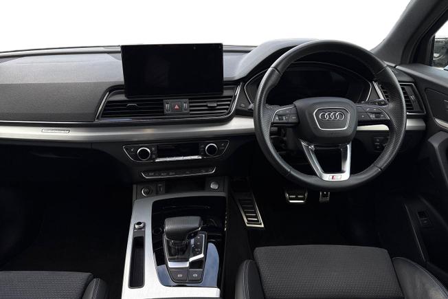 AUDI Q5 Photo 10