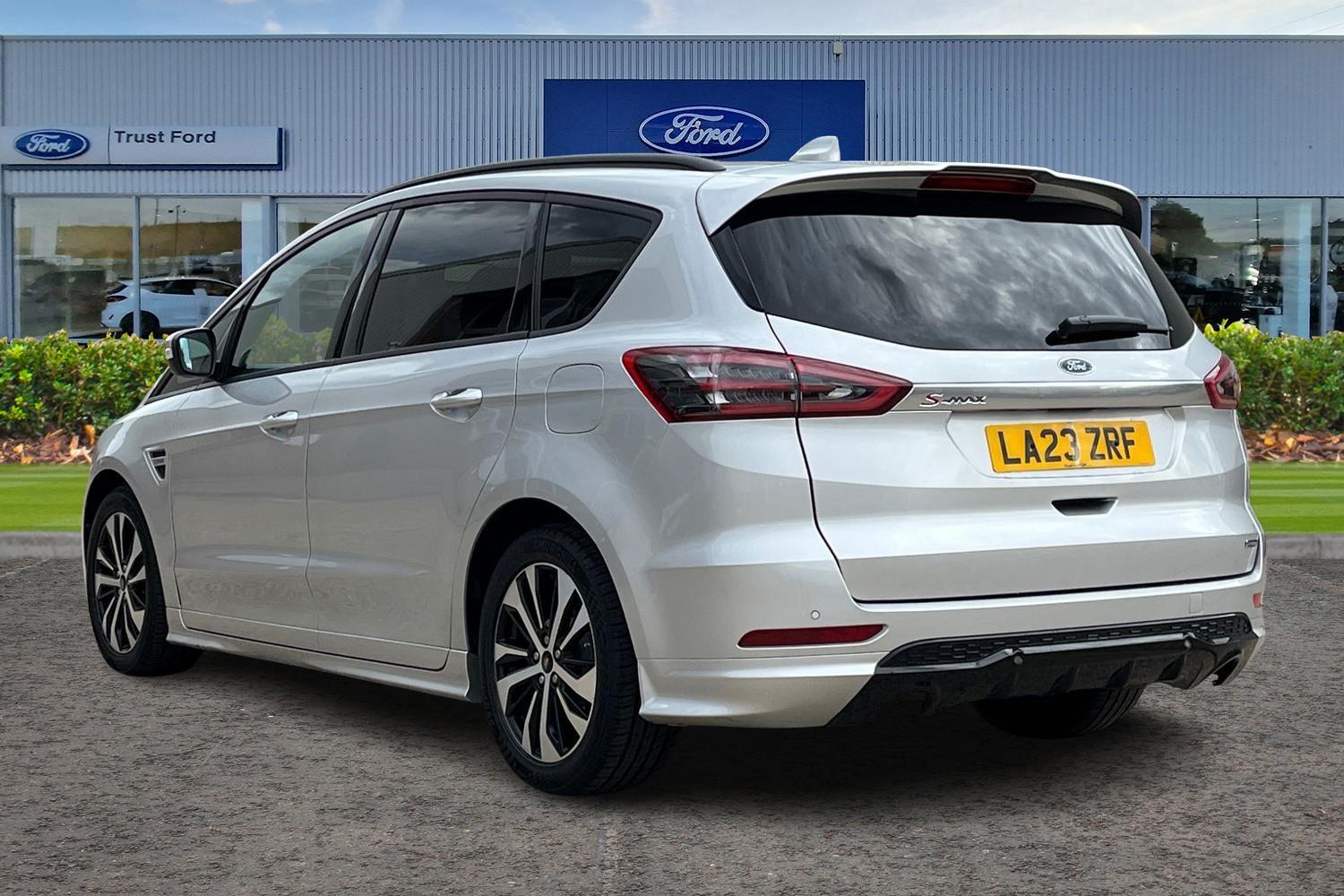 Ford S-Max Photo 1