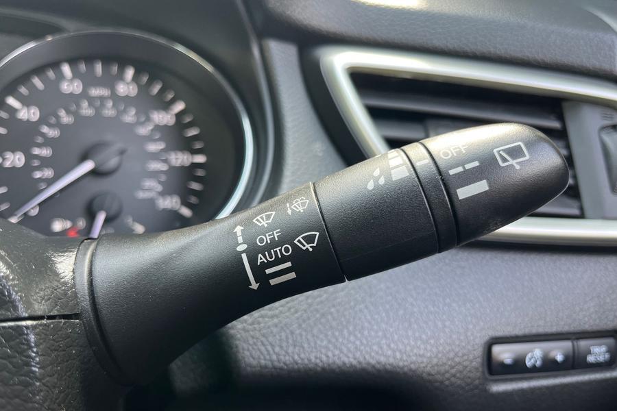 Nissan QASHQAI Photo autoimg-31f11240f67c367c5ad8c6b8a2bc11c2a2eeaf95.jpg