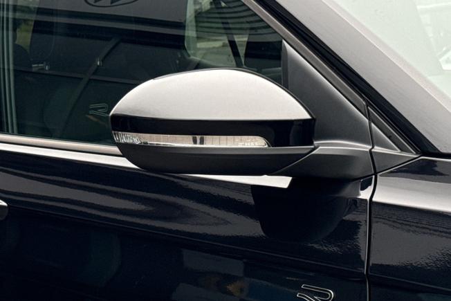 VOLKSWAGEN T-Cross Photo 20