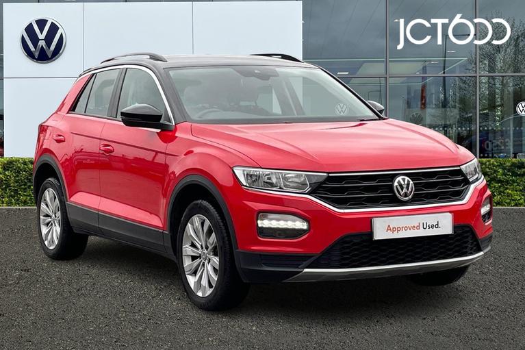 Used 2018 VOLKSWAGEN T-Roc 1.0 TSI SE SUV 5dr Petrol Manual Euro 6 (s/s) (115 ps) Red at JCT600