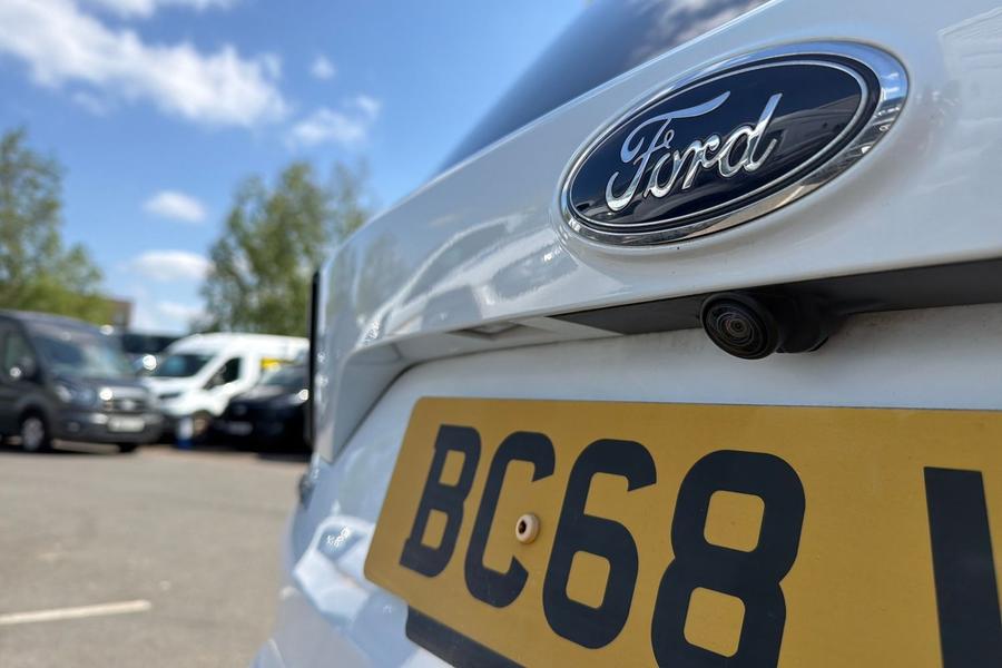 Ford KUGA Photo autoimg-31fa93ee727c9336a751e1e648b946cfe756ca4d.jpg