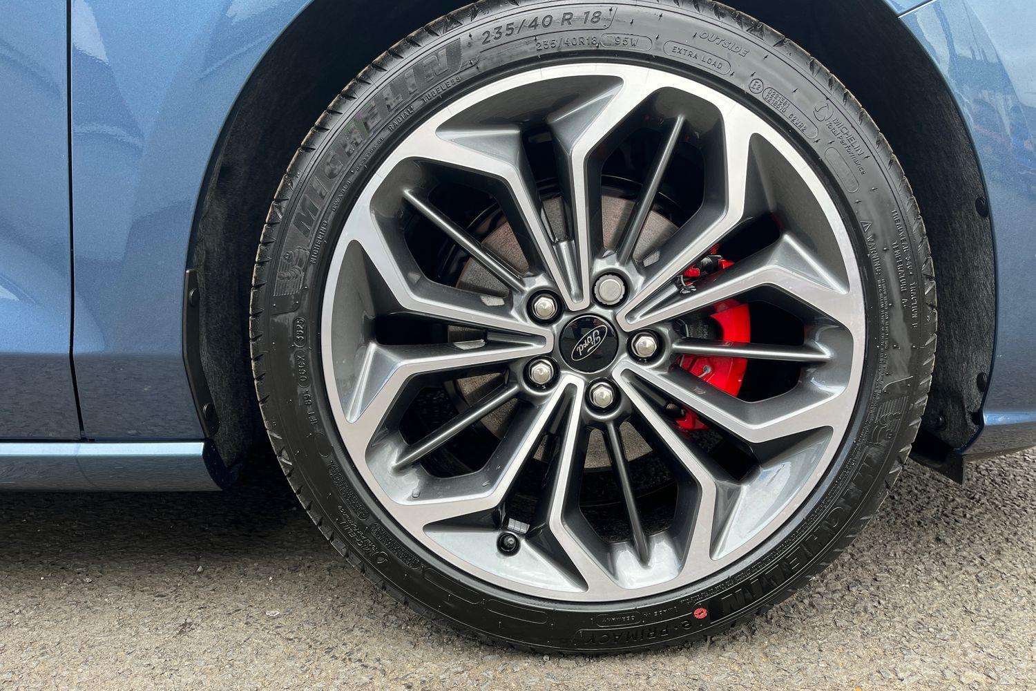 Ford Focus Photo 7