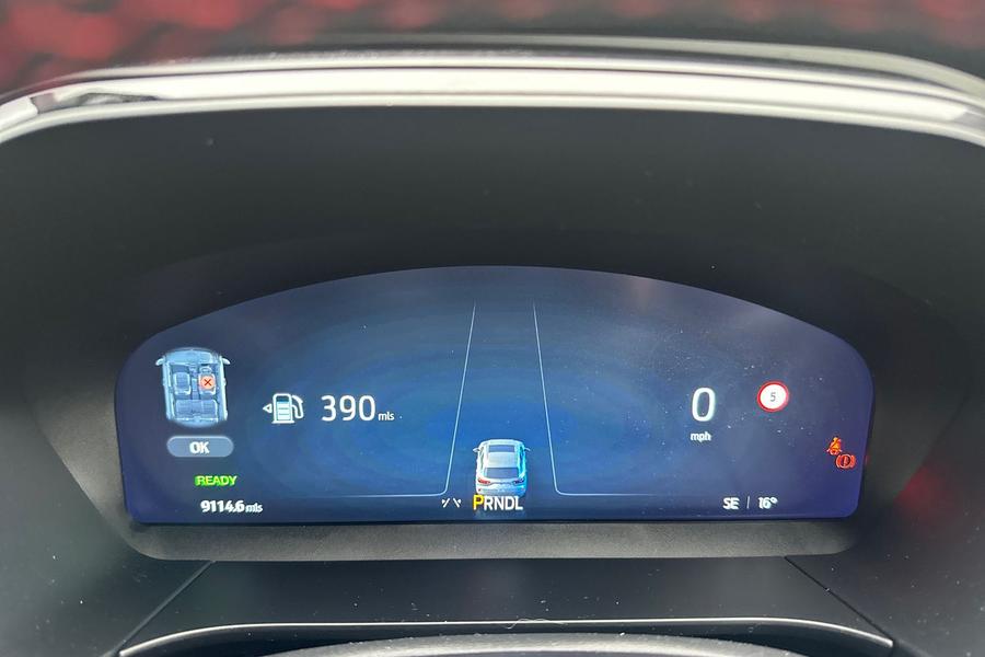 Ford Kuga Photo autoimg-31ff114a779cdca3ae3009afaacef4afe6991cac.jpg