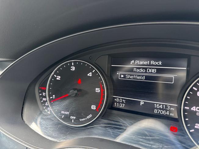 AUDI A6 Avant Photo 15