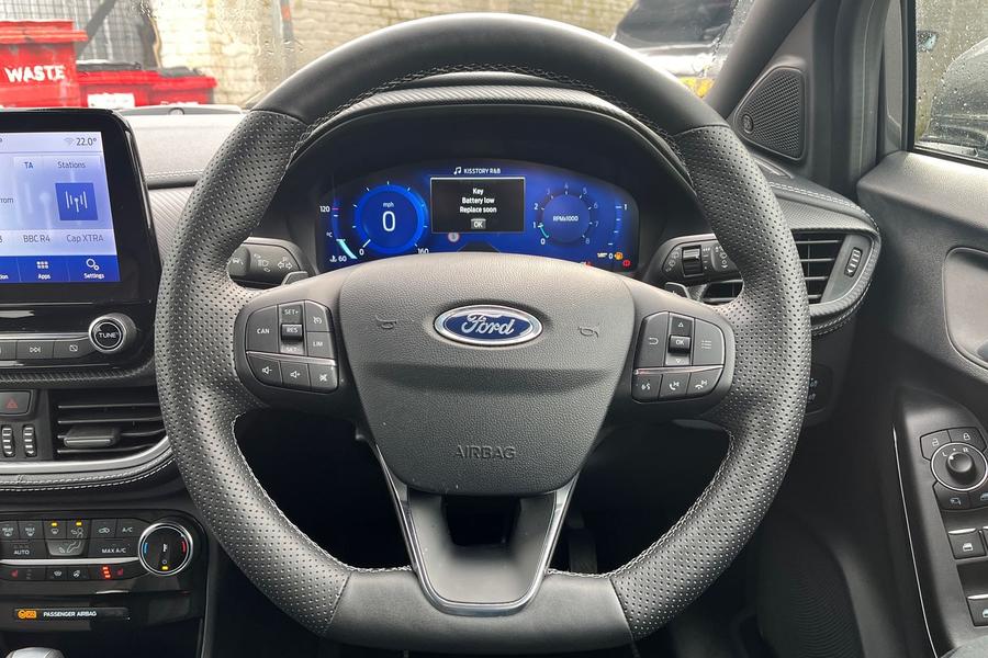 Ford PUMA Photo autoimg-32070c3441c16a421caeddc55ed3be65aa8fc5d4.jpg