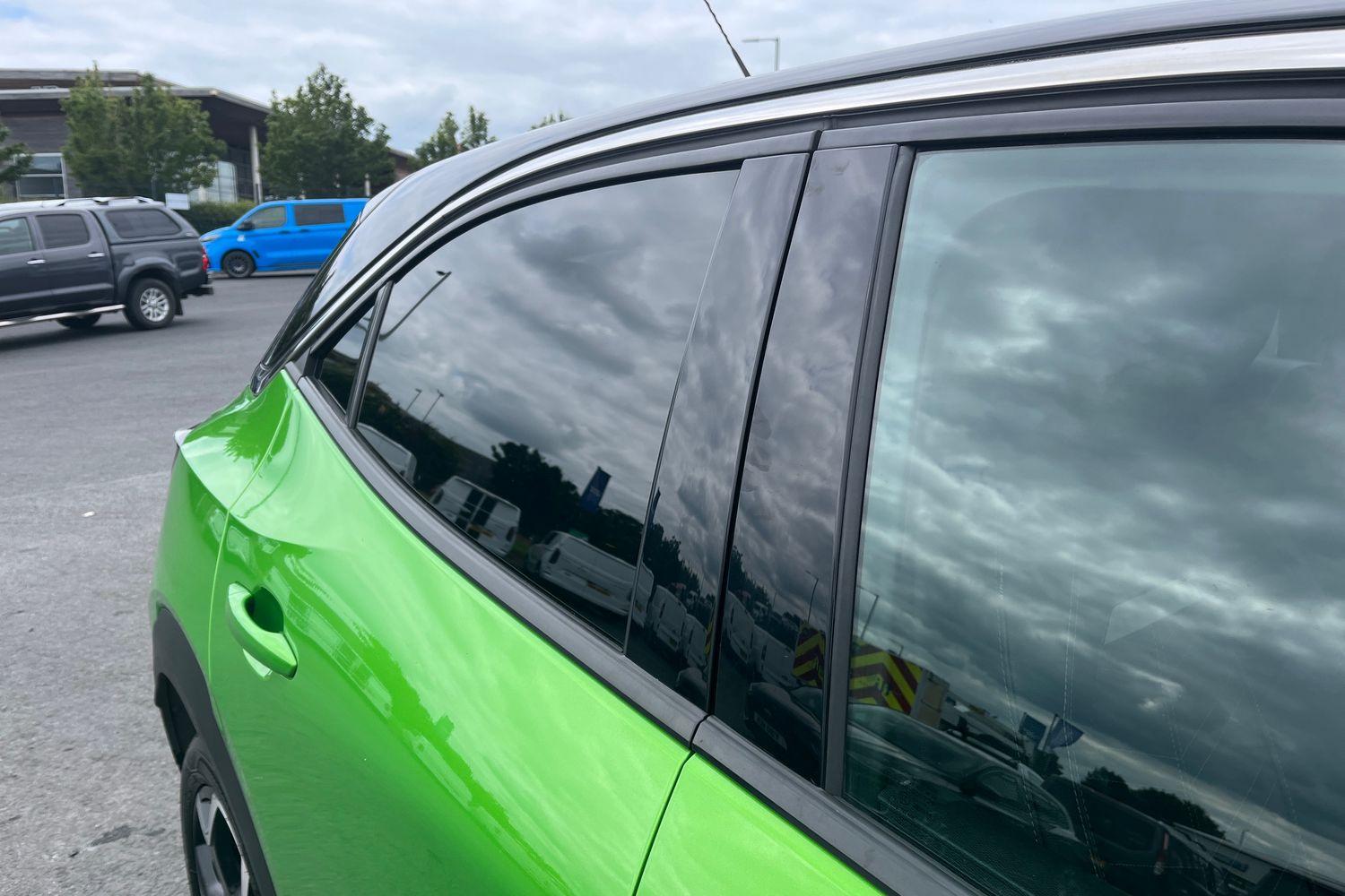 Vauxhall MOKKA Photo 22