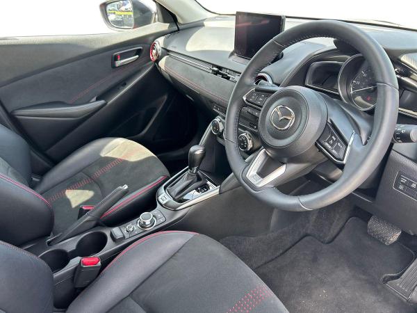 Mazda Mazda2 Photo autoimg-3209d47dfd8a62337d53bfdf2472aa29afeaa227.jpg