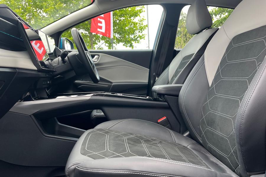 Ford PUMA Photo autoimg-320acbe0ec56e126471fd2357e6718a49f24ff61.jpg