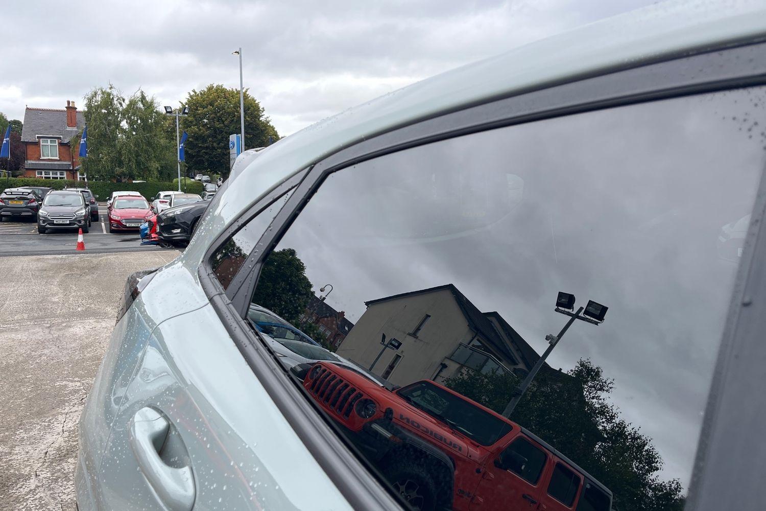 Ford PUMA Photo 37