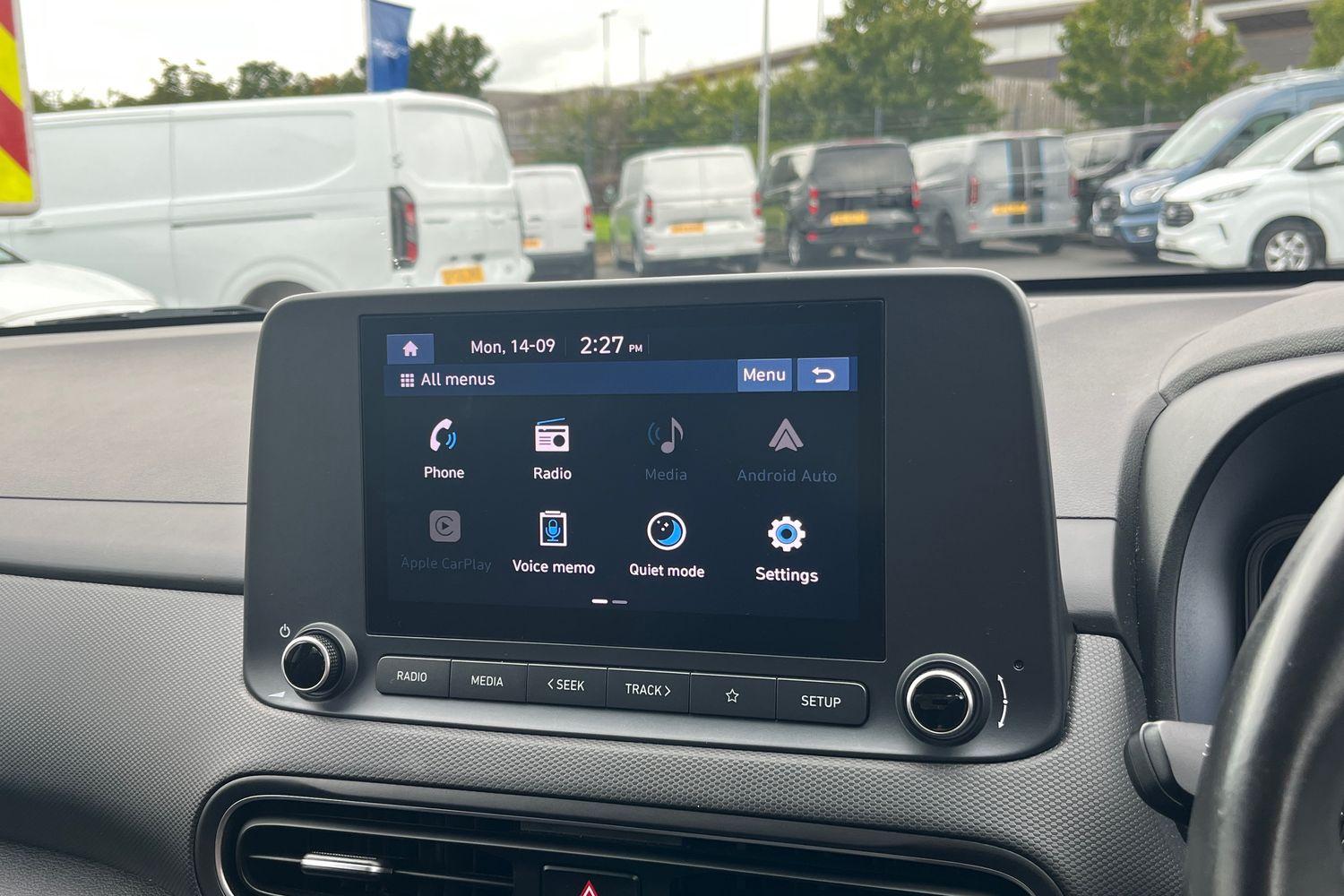 Hyundai KONA Photo 29
