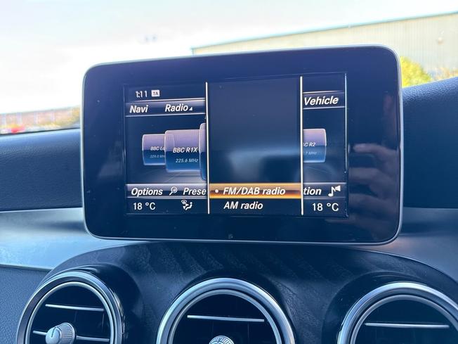 MERCEDES-BENZ Glc Photo 34