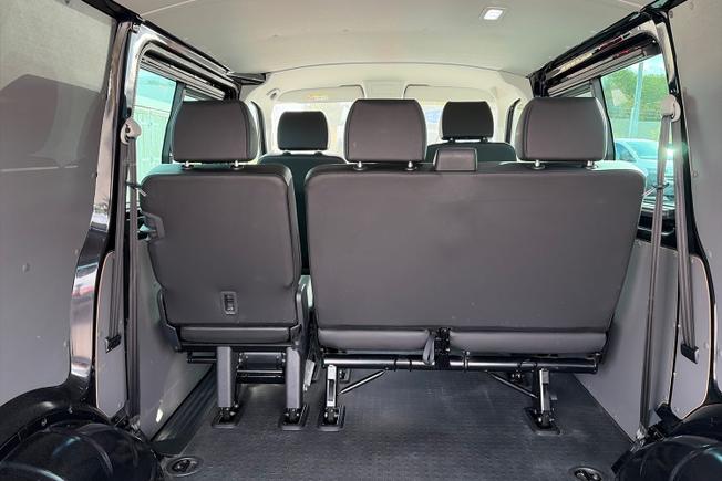 VOLKSWAGEN TRANSPORTER Photo 12