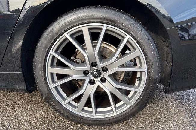 AUDI A6 Saloon Photo 33