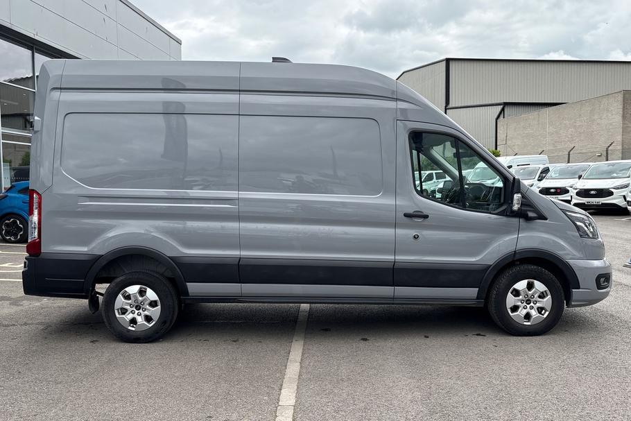 Used Ford TRANSIT WR75CVV 24