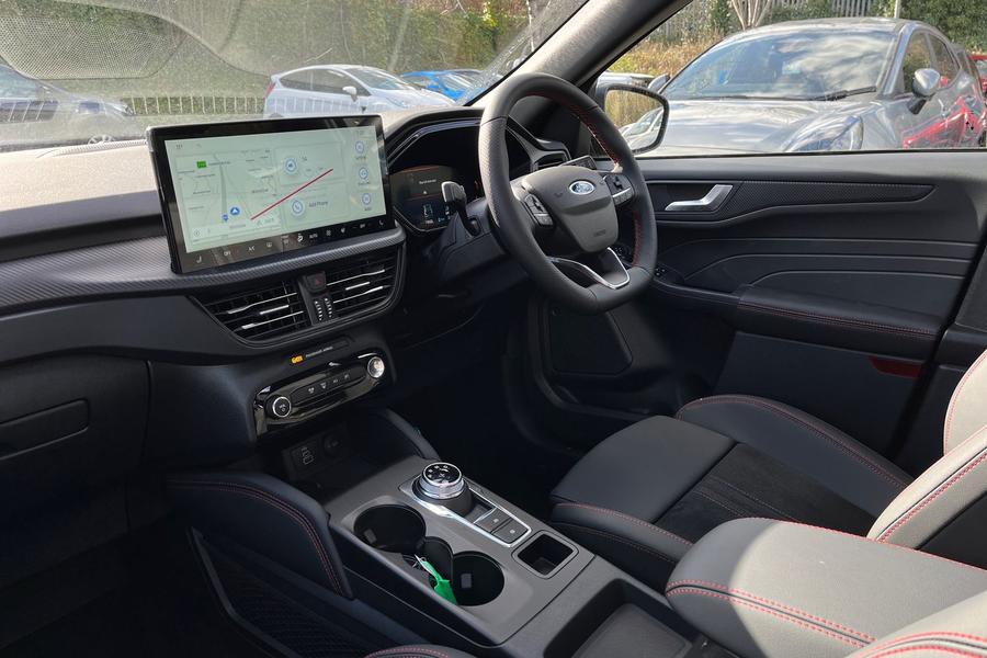 Ford Kuga Photo autoimg-321ce50177dd5d8f14873a5f57dbafa90b09b219.jpg