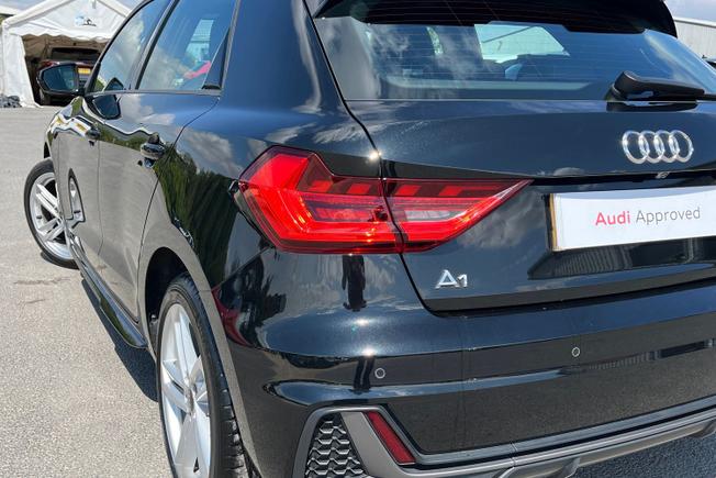 Audi A1 Photo 25