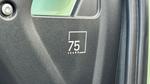 Land Rover Defender Photo 28