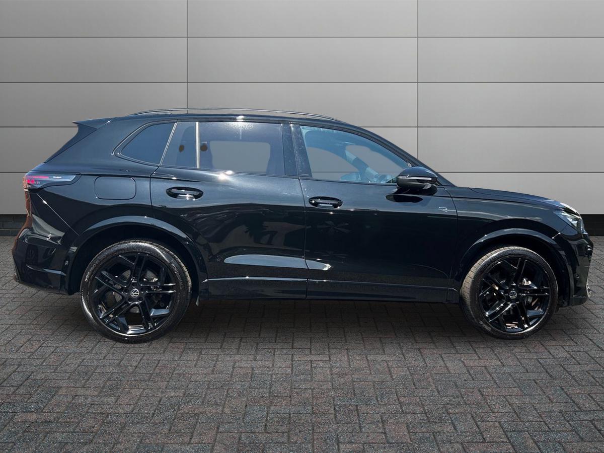 Volkswagen Tiguan Photo autoimg-32248f9a05cca30fe995ccfca2a60e2bc08a6019.jpg