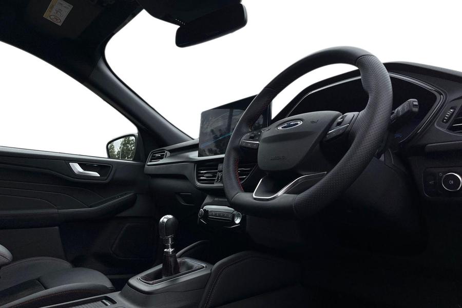 Ford Kuga Photo autoimg-322708fc8a5e586fa388c2e27049af469c3afd79.jpg