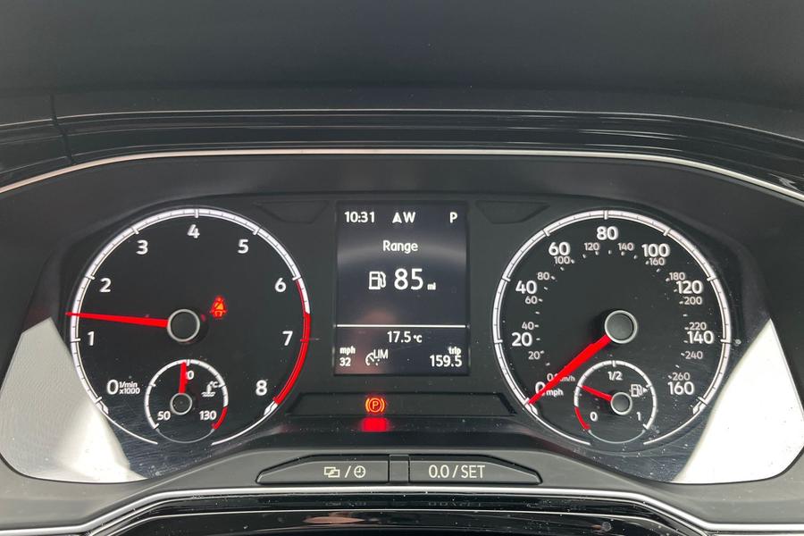 Volkswagen POLO Photo autoimg-323193e28f8c13d03a20671bea17f455f9576da3.jpg
