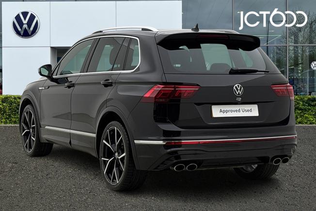 VOLKSWAGEN Tiguan Photo 3
