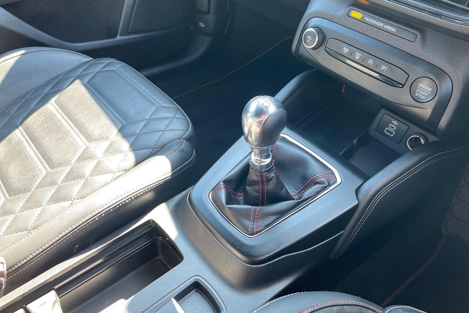 Ford FOCUS Photo 29