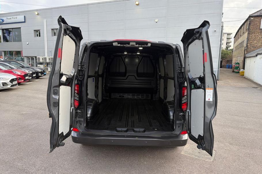 Used Ford TRANSIT CUSTOM WV24YCF 6