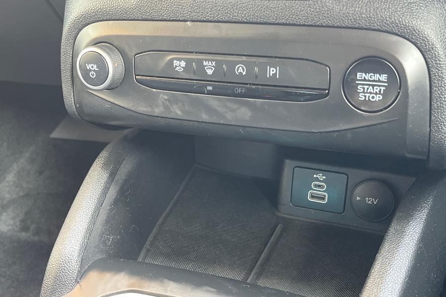 Ford FOCUS Photo autoimg-3234dc8f0b3e3d8151ee8e65db4f5ae687593974.jpg