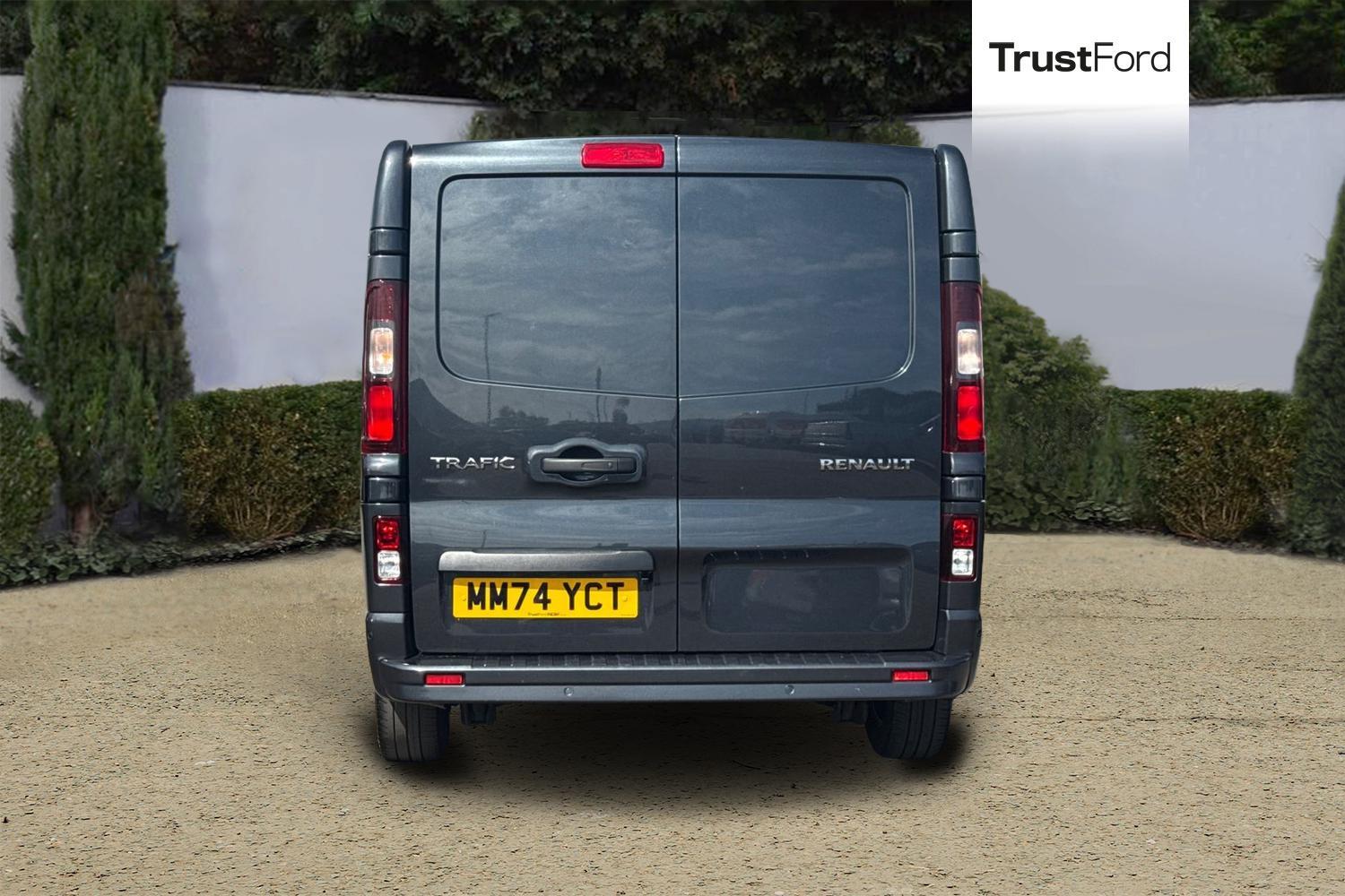 Renault TRAFIC Photo 11