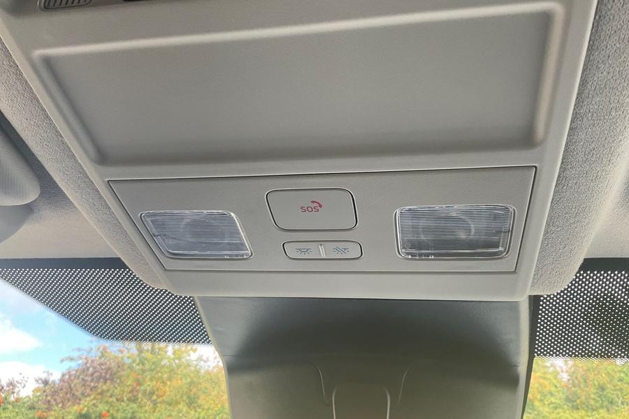 Ford E-Transit Custom Photo autoimg-3236a389181f1653c11e3afbedd1f505d0d224fd.jpg