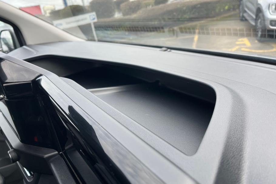 Used Ford TRANSIT CUSTOM 24