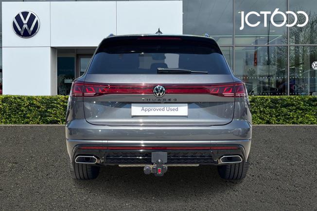 VOLKSWAGEN Touareg Photo 7