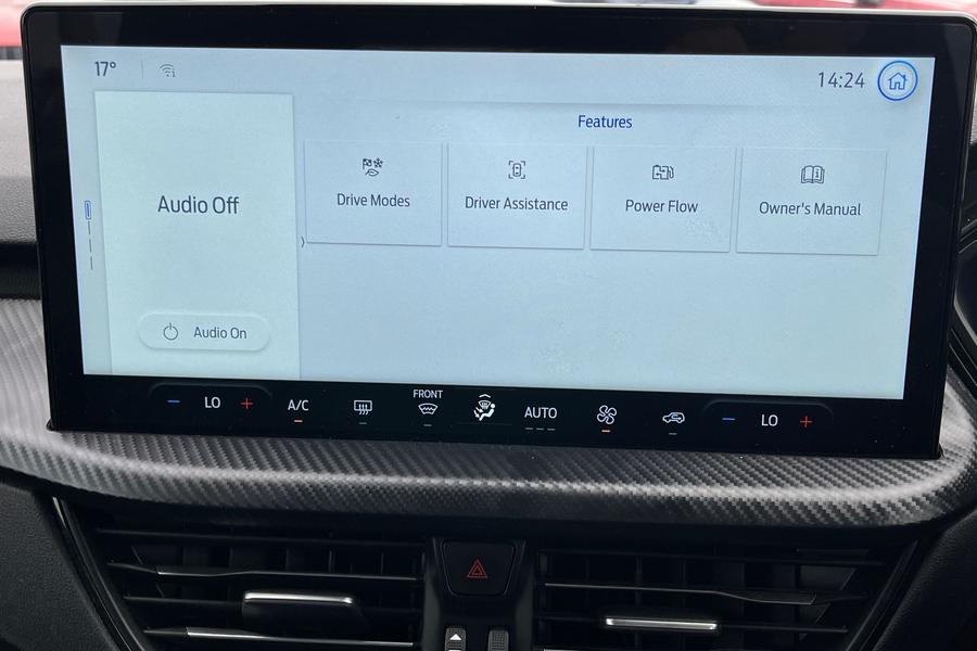 Ford KUGA Photo autoimg-323e47aaf389fd564ed9999064bb9a0b3b2ab791.jpg