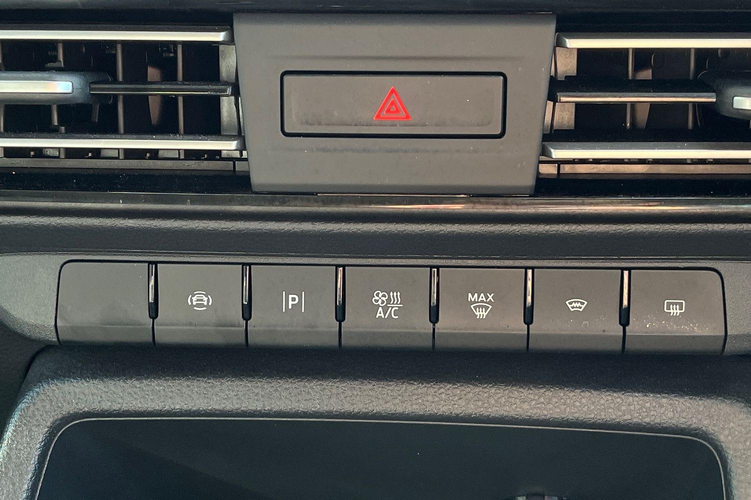 Ford TOURNEO CONNECT Photo 37