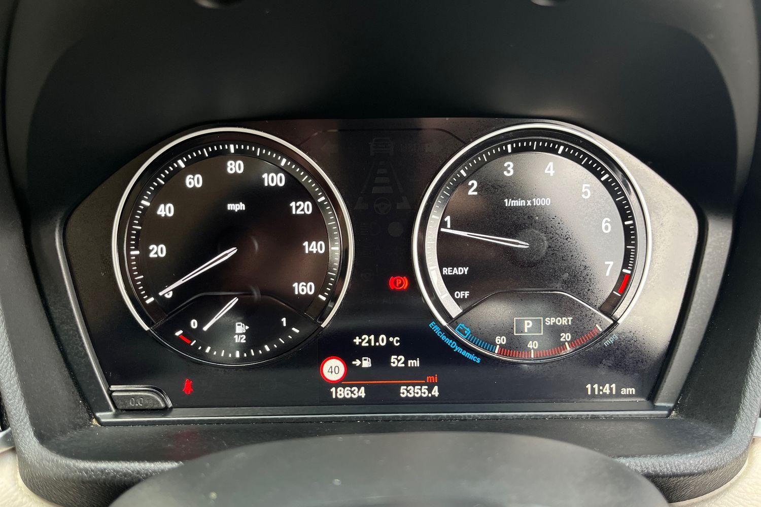 BMW X1 Photo 12