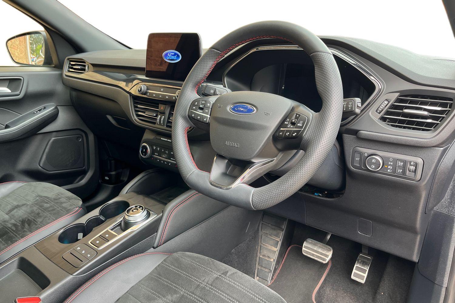 Ford KUGA Photo 8