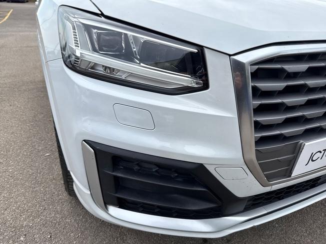 AUDI Q2 Photo 19