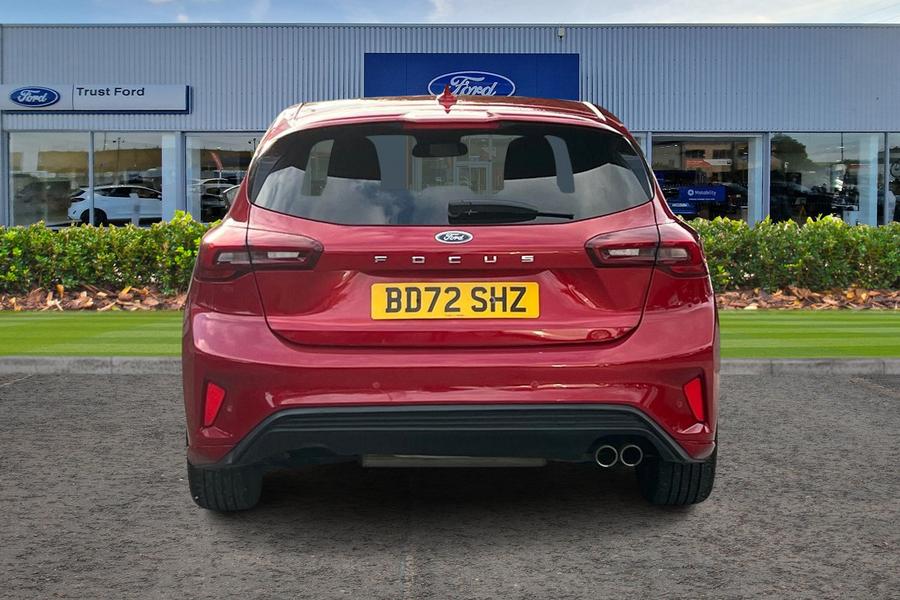 Ford Focus Photo autoimg-324da1716b1a9bcf9d82f612f598a804e489d818.jpg