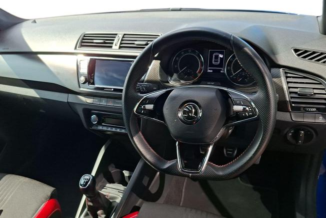 ŠKODA Fabia Photo 11