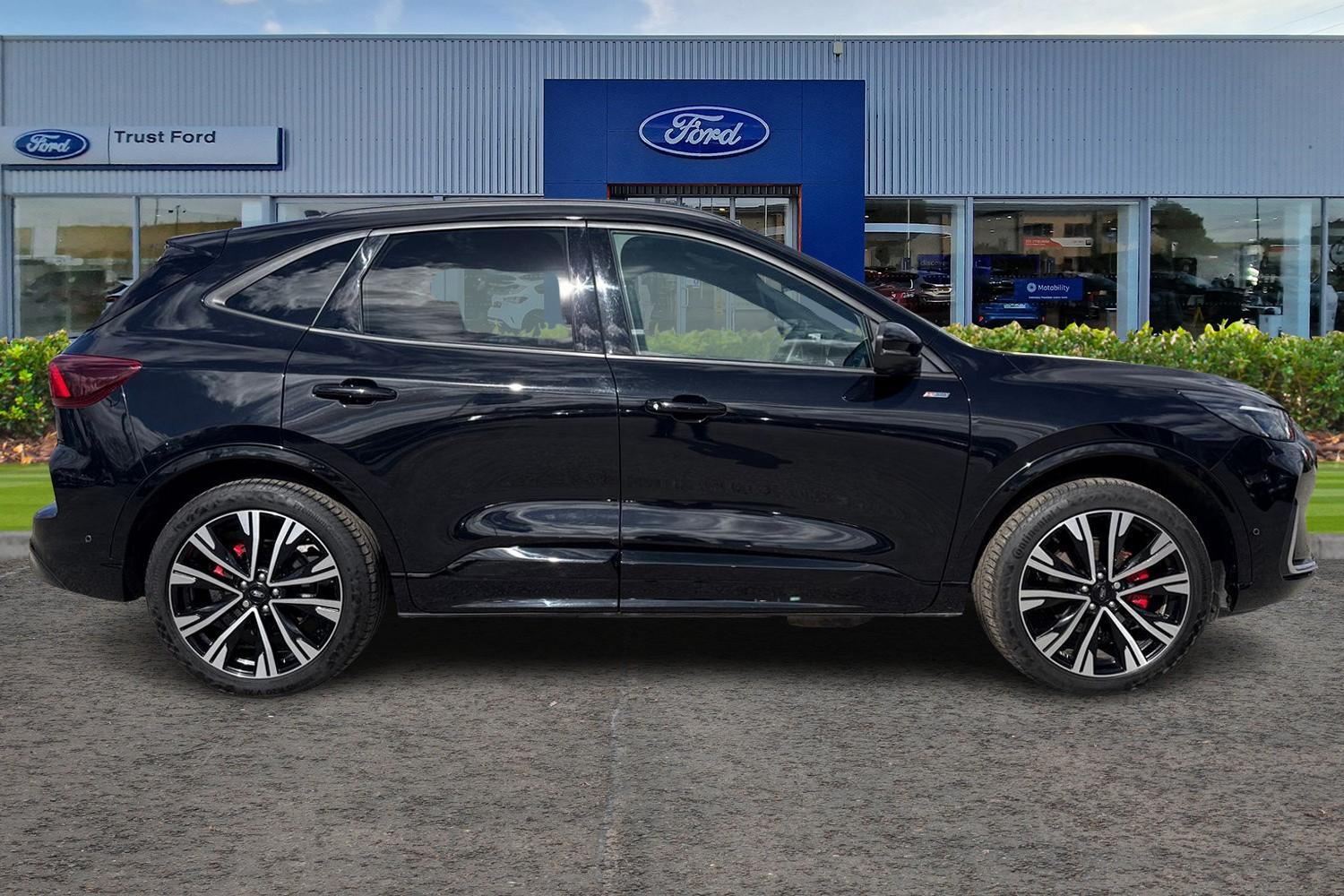 Ford KUGA Photo 2