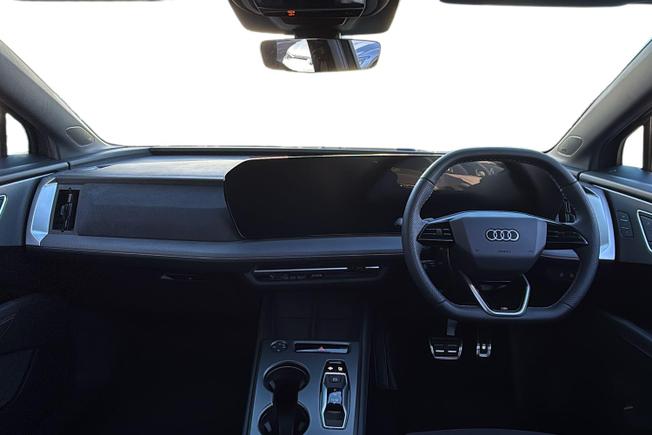 AUDI Audi Q4 Sportback Photo 10