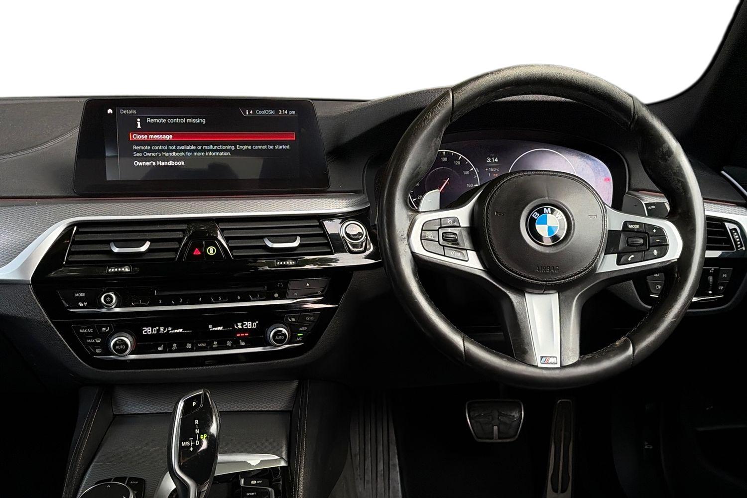 BMW 5 SERIES Photo 10