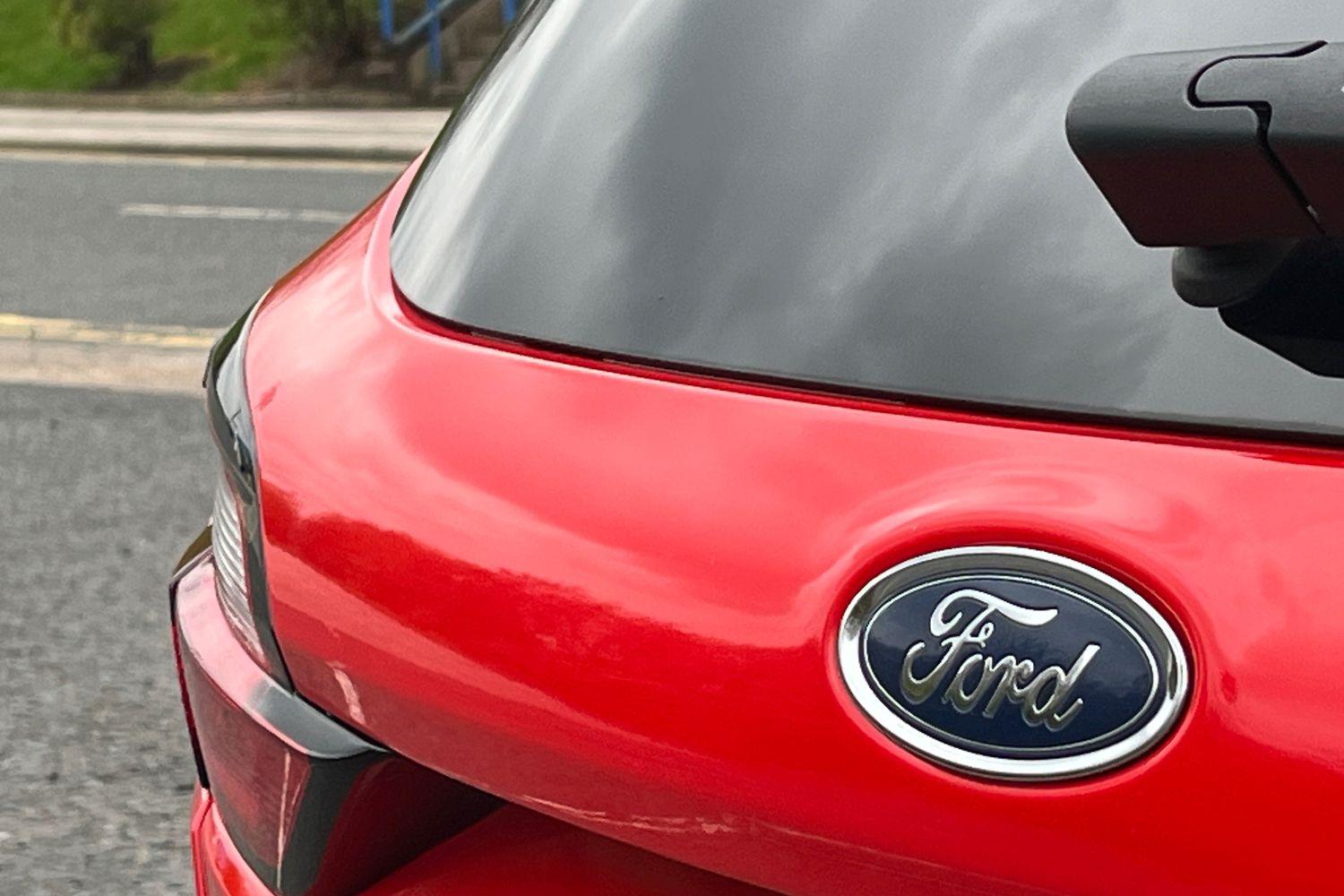 Ford FIESTA Photo 39