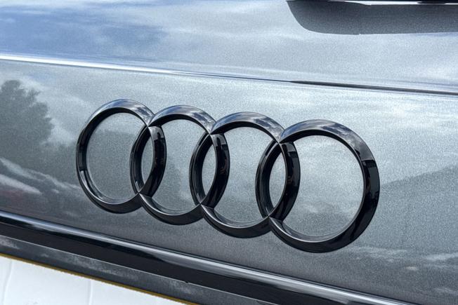 AUDI A4 Avant Photo 29
