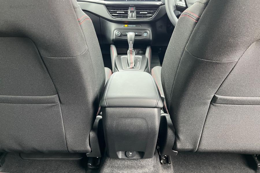 Ford Focus Photo autoimg-325dd18b1066a27009ab4b8c21cb87b93fc8ef44.jpg