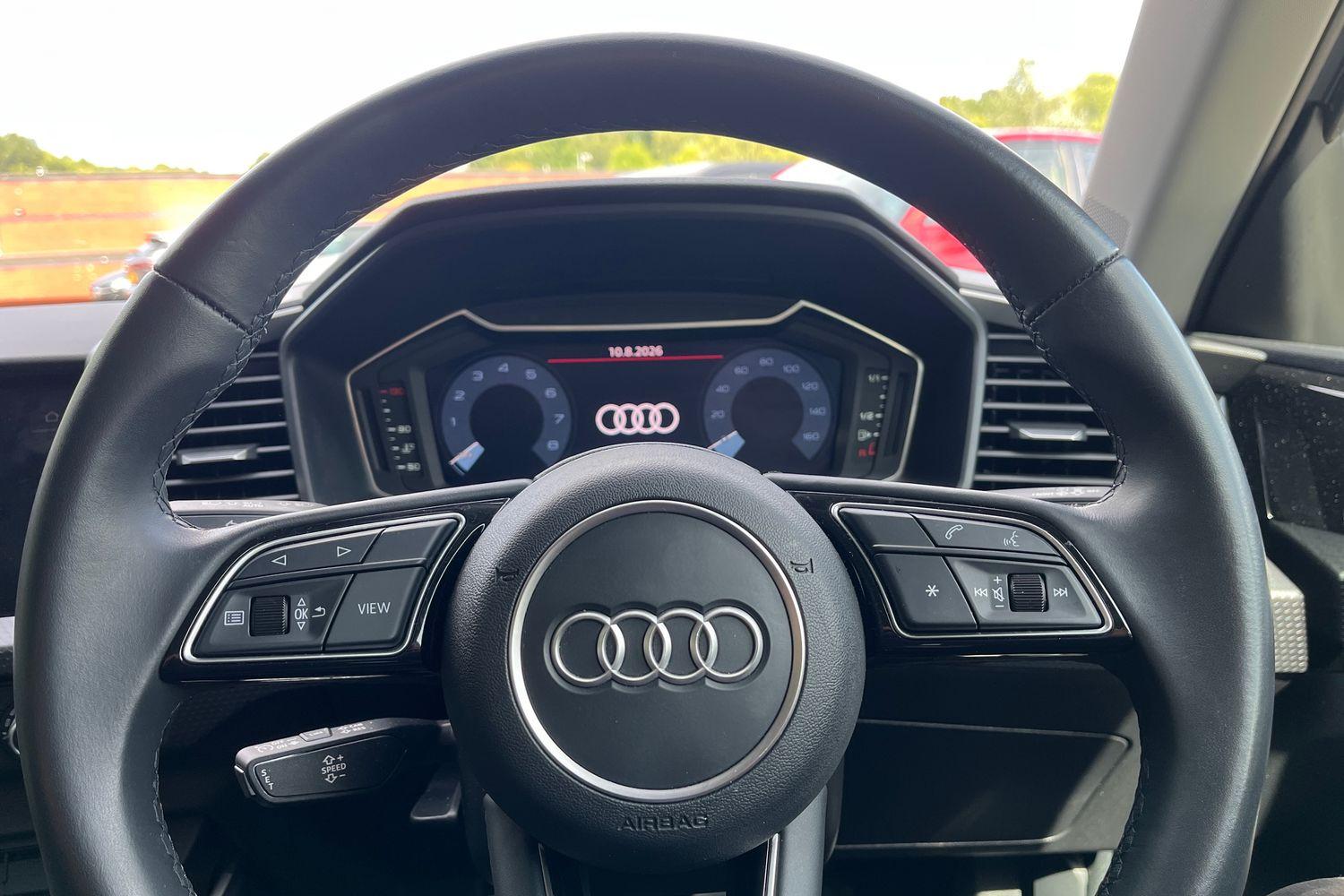 Audi A1 Photo 11